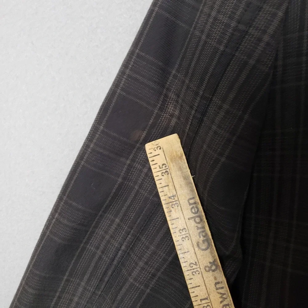 Hurley Mens XL Zip Flannel Jacket Insulated Shacket Black Plaid Grunge Outdoor